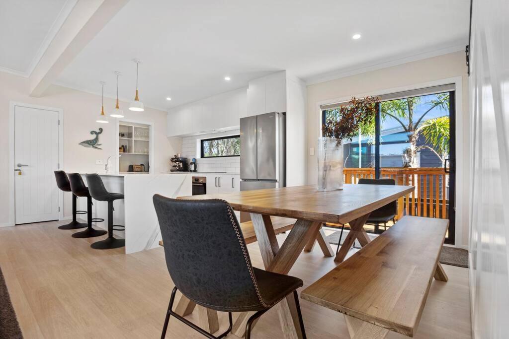 Leisure On Leo Villa Waihi Exterior foto